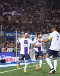 ac米兰- 朗斯冬季引援见效，新锋线组合四球大胜斯特拉斯堡  